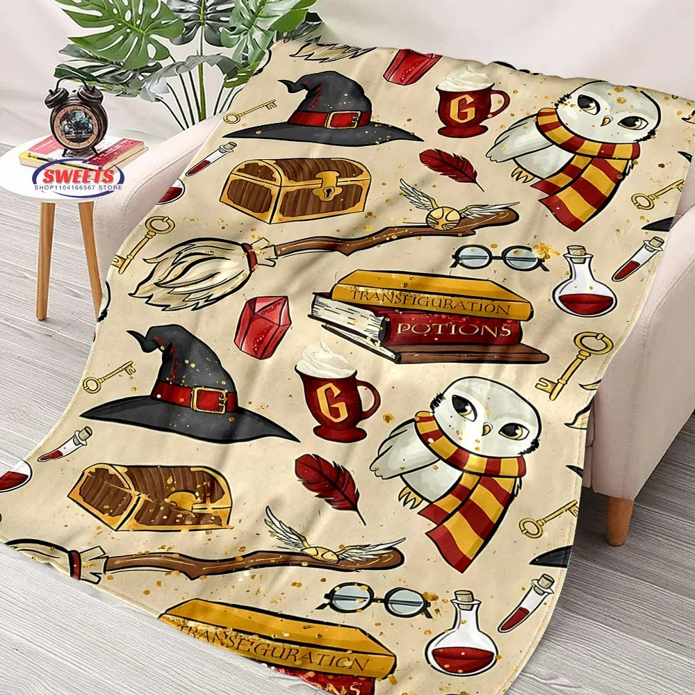 Soft Flannel Magic Hat Pattern Throw Blanket - Image 5